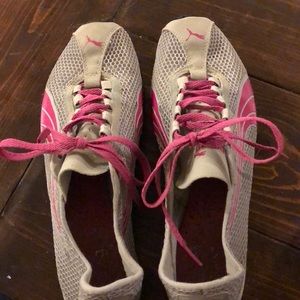 Women’s puma size 9.5